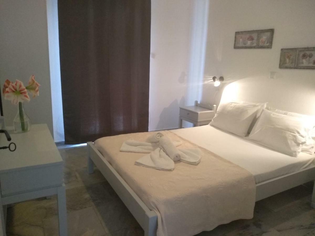 Galaxy Apartments Aliki  Exterior photo